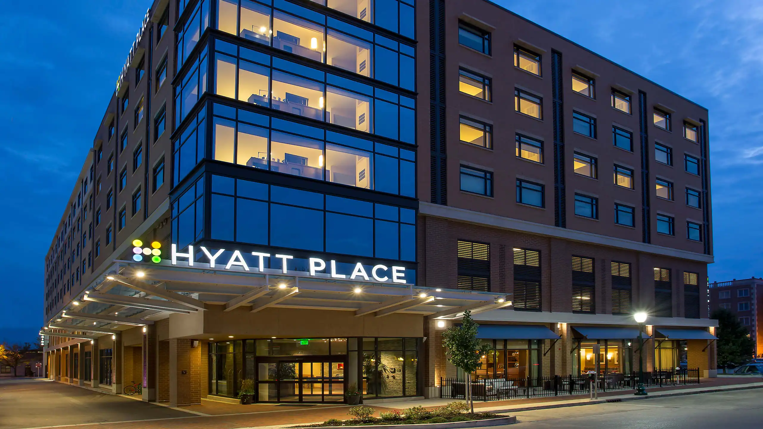 Hyatt Selects Oracle OPERA Cloud as Property Management System for its Global Properties |